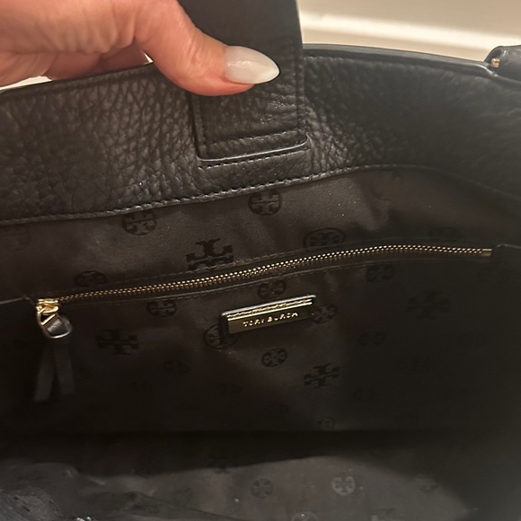 Tory Burch Black Leather Tote Bag - Picture 6 of 8